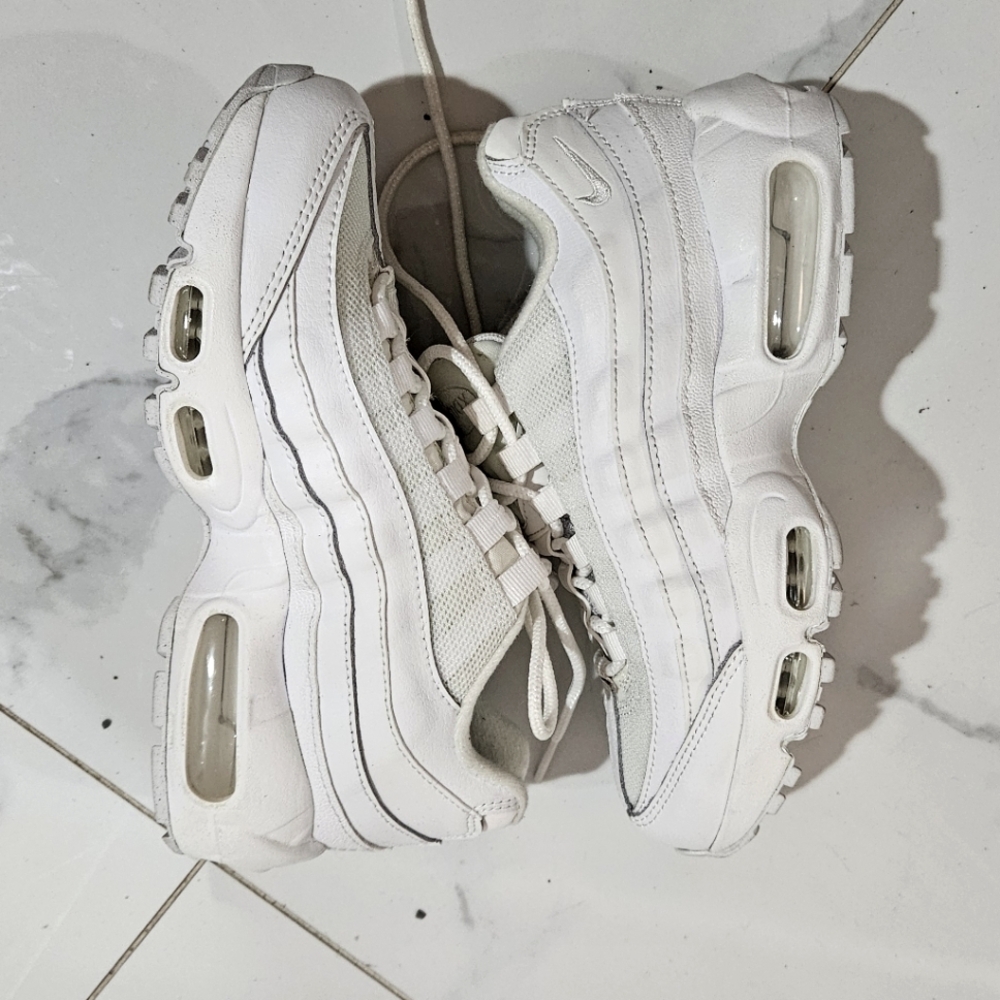 White Nike Air Max 95 Recraft Sneaker